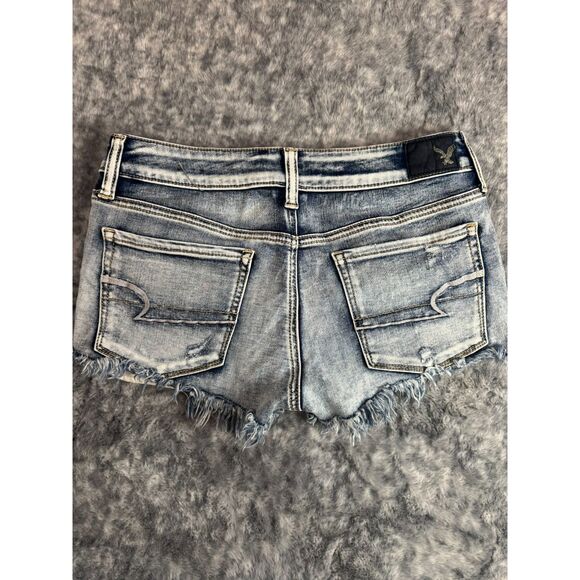 American Eagle Shortie Shorts size 6 - Picture 4 of 4